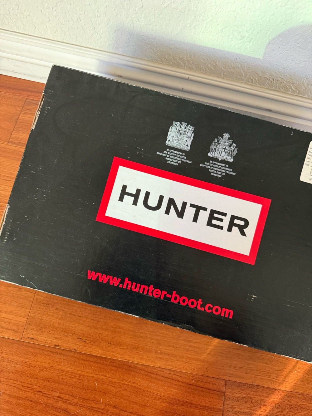 Hunter Black and Red Branded Shoe Box - Picture 2 of 8